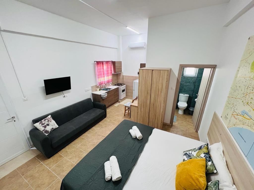 Cozy And Traditional - Ec Studios Larnaca Dış mekan fotoğraf